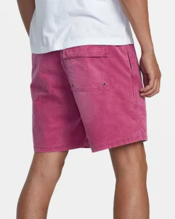 RVCA Shorts / Hybrids><noscript><img width=
