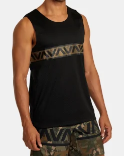 RVCA Tees / Tanks><noscript><img width=