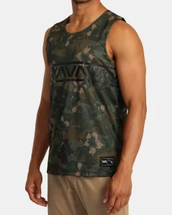 RVCA Tees / Tanks><noscript><img width=