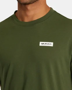 RVCA Workout Shirts|Tees / Tanks><noscript><img width=