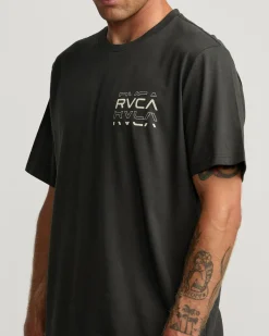 RVCA Tees / Tanks><noscript><img width=