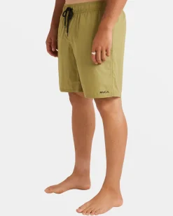 RVCA Shorts / Hybrids><noscript><img width=