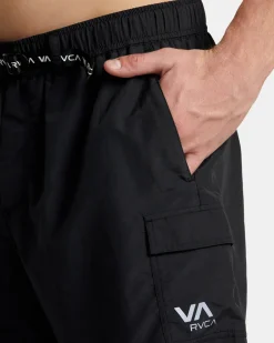 RVCA Shorts / Hybrids><noscript><img width=