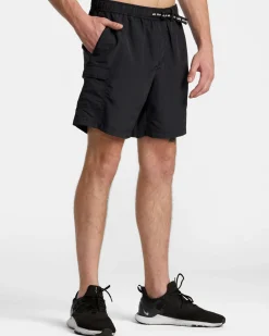 RVCA Shorts / Hybrids><noscript><img width=