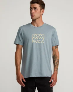 RVCA Tees / Tanks><noscript><img width=