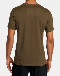 RVCA Workout Shirts|Tees / Tanks><noscript><img width=