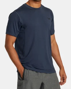 RVCA Workout Shirts|Tees / Tanks><noscript><img width=