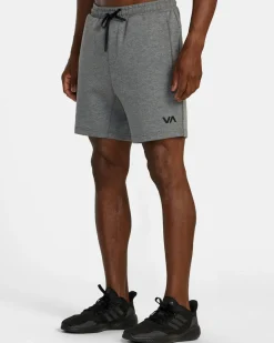 RVCA Shorts / Hybrids><noscript><img width=