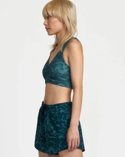 Women RVCA Compression Clothing|Athletic Shorts><noscript><img width=