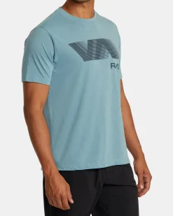 RVCA Workout Shirts|Tees / Tanks><noscript><img width=
