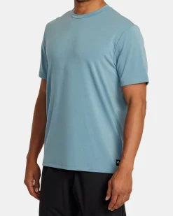 RVCA Workout Shirts|Tees / Tanks><noscript><img width=