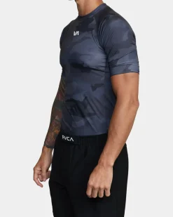 RVCA Compression Clothing><noscript><img width=