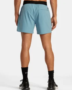 RVCA Shorts / Hybrids>YOGGER 15" ELASTIC WAIST SHORTS