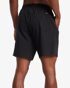 RVCA Shorts / Hybrids><noscript><img width=